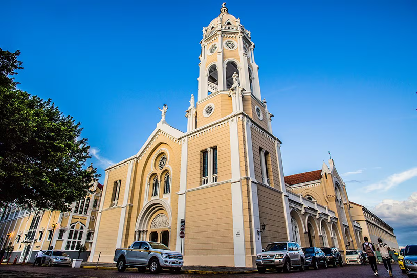 La Semana Santa en el Casco Antiguo, ofrece un circuito de fe y experiencias para vivir una experiencia única.