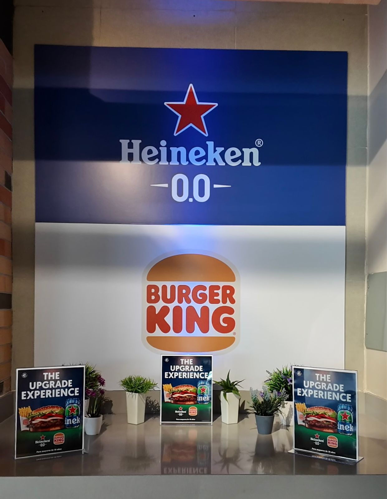 Burger King Y Heineken Panamá hacen historia: llega por primera vez una cerveza 0.0 al menú de la cadena en el país